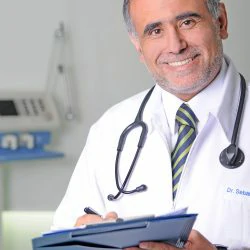 FOTO DOCTOR UGARTE 250x250 1