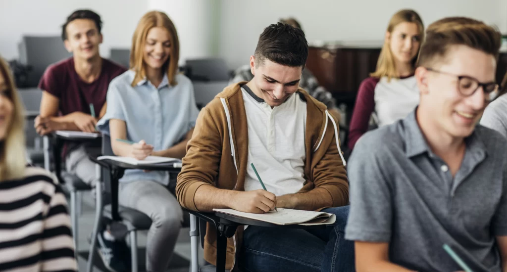Mejorando Calidad Aire en Escuelas Universidades 1