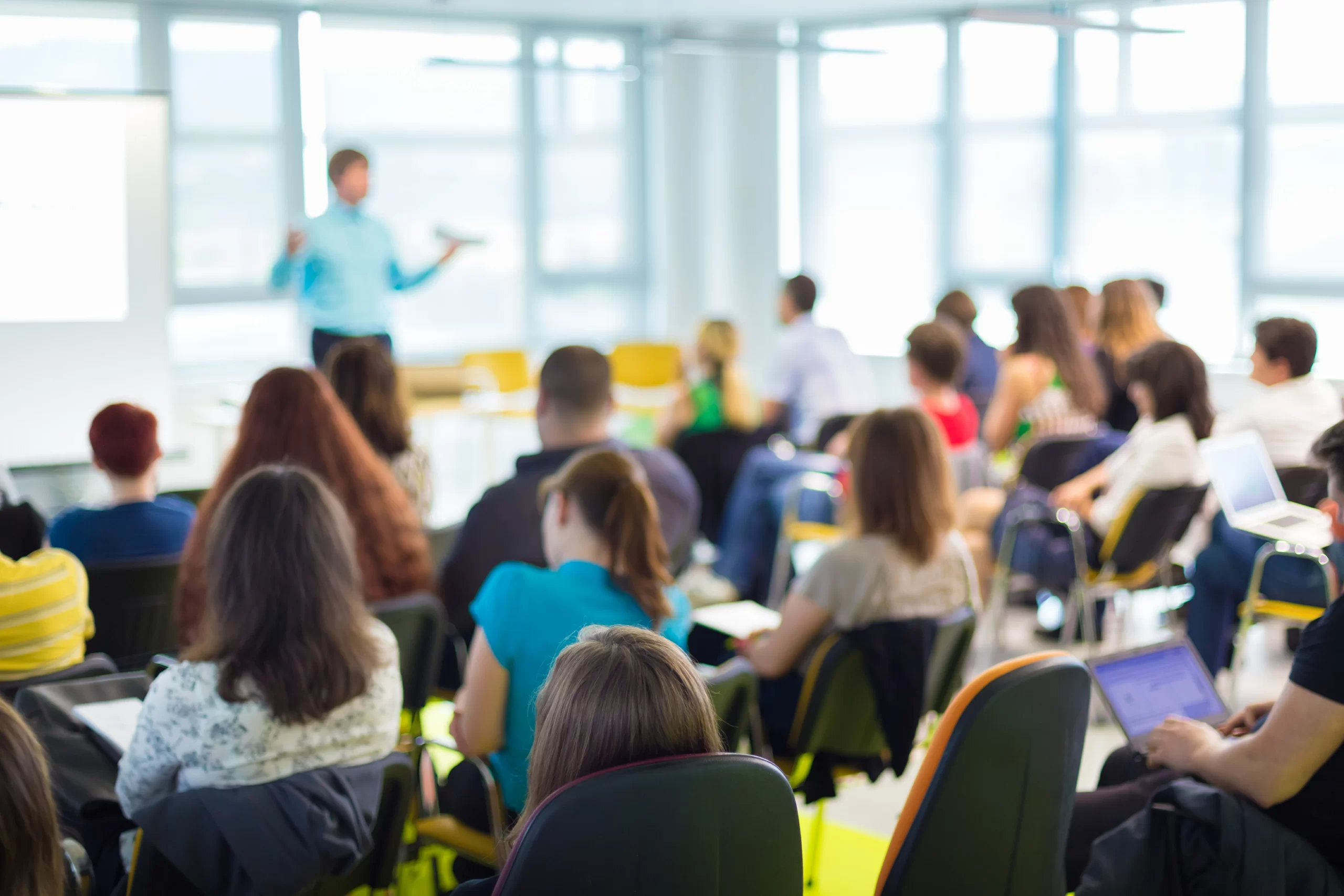 Garantizando Ambientes Educativos Saludables: Más Allá de la Crisis Ambiental